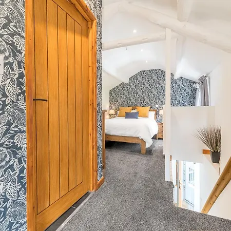 Apartment The Black Dog Dalton in Furness